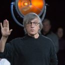 Режиссер Дмитрий Крымов объявил об уходе из театра «Школа драматического искусства» Режиссер Дмитрий Крымов объявил об уходе из театра «Школа драматического искусства»